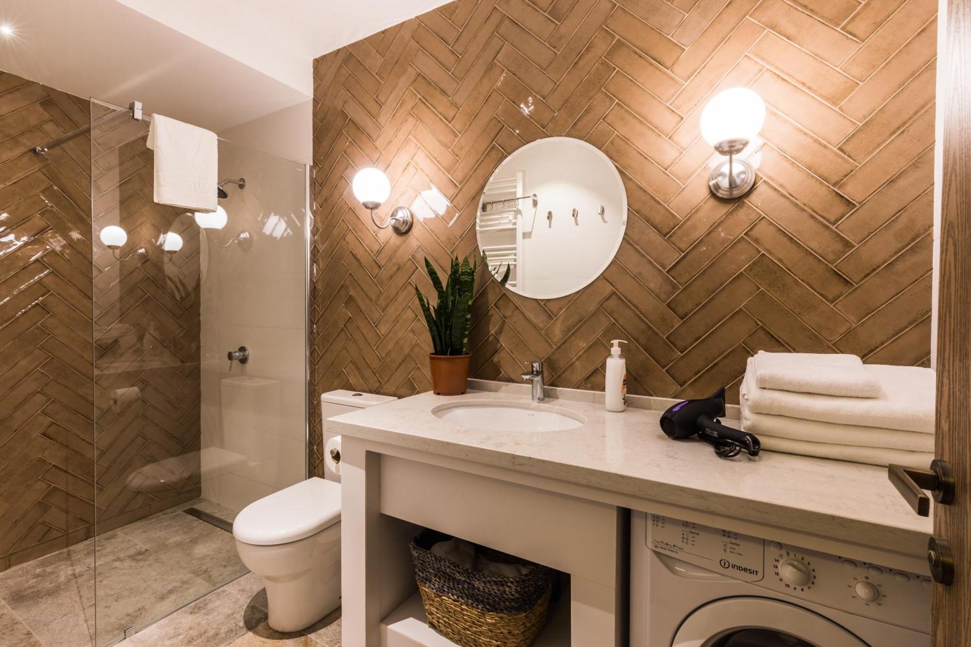 Moma, Contemporary Design At Old Tbilisi. Perfect Location Apartment Bagian luar foto