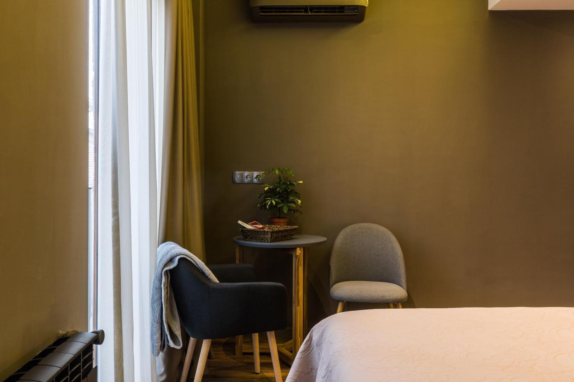 Moma, Contemporary Design At Old Tbilisi. Perfect Location Apartment Bagian luar foto