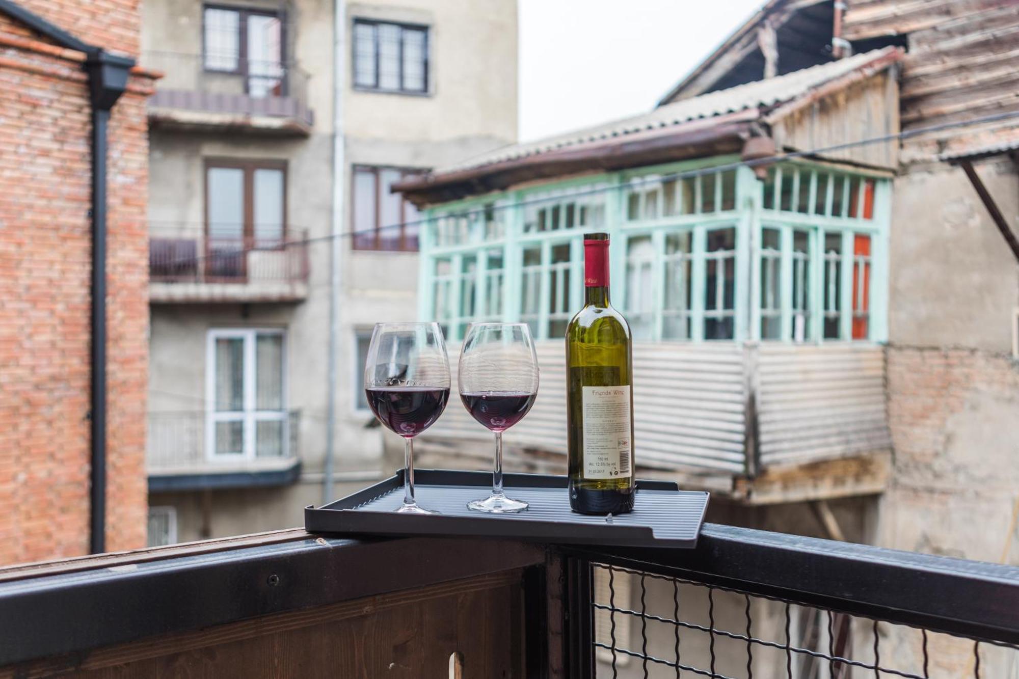 Moma, Contemporary Design At Old Tbilisi. Perfect Location Apartment Bagian luar foto